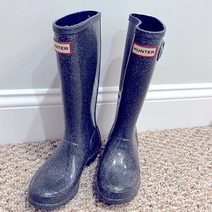 Hunter Grey Glitter Boots Size: UK 1, US 2 B/ 3 G, EU 33
